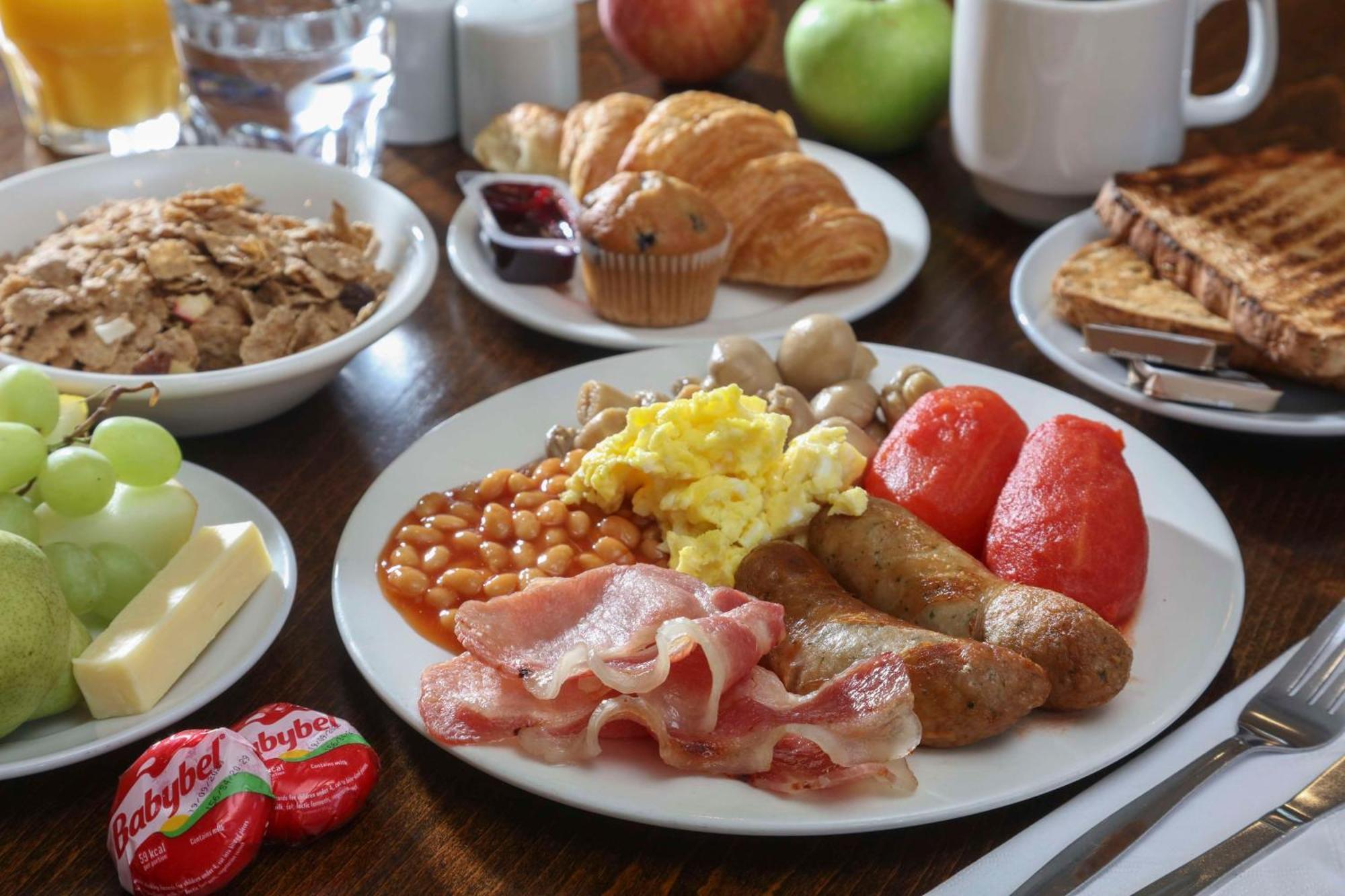 Best Western Pontypool Metro Hotel Экстерьер фото