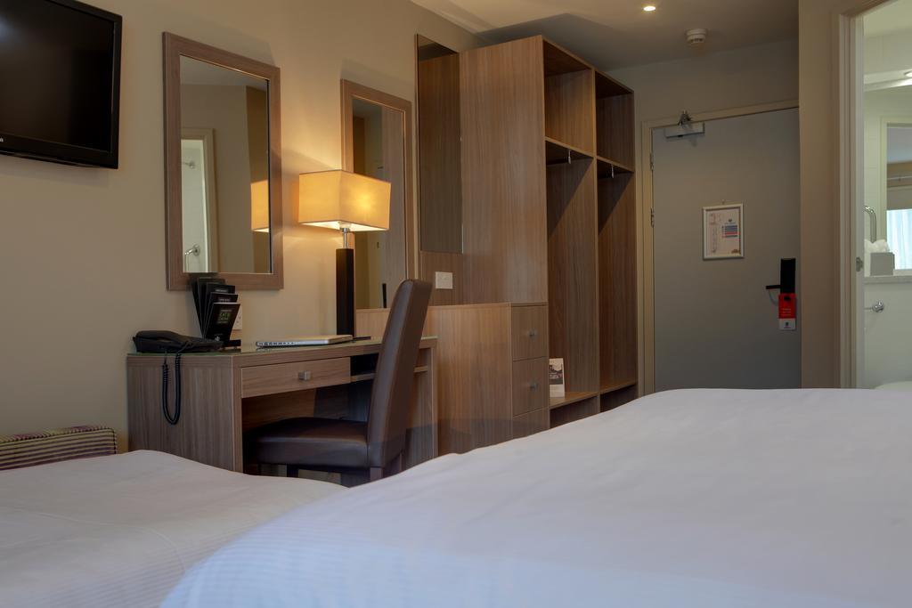 Best Western Pontypool Metro Hotel Экстерьер фото