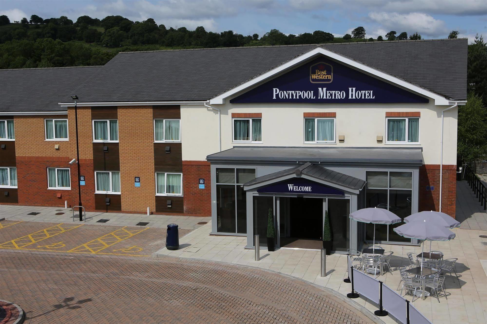 Best Western Pontypool Metro Hotel Экстерьер фото