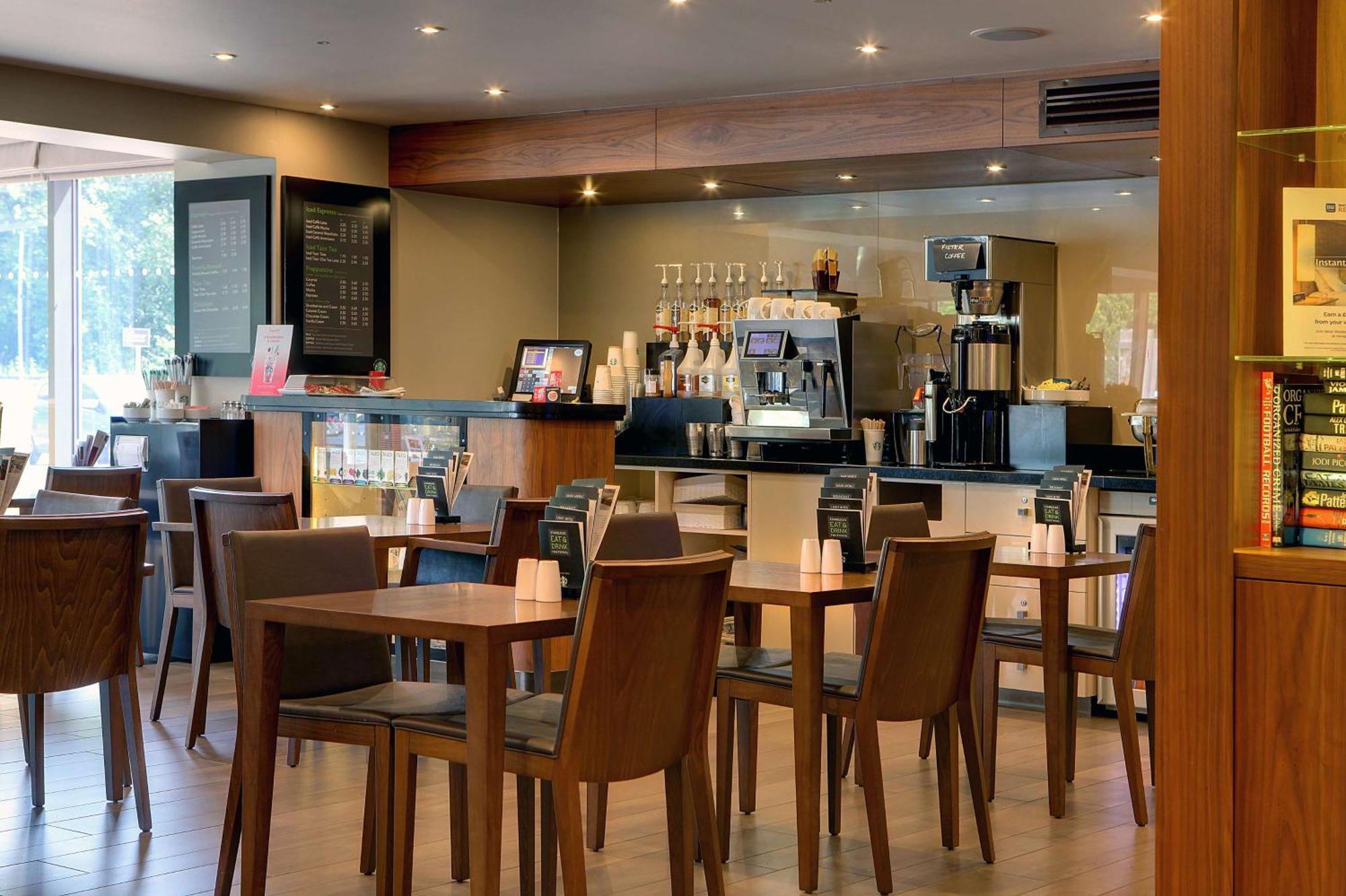 Best Western Pontypool Metro Hotel Экстерьер фото